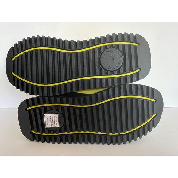 NWT Adidas by Stella McCartney Sz 5 1/2 Women's Winter Boot - Picture 7 of 9